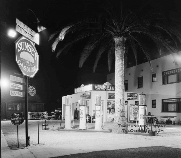 gas8 1934  Long Beach.jpg